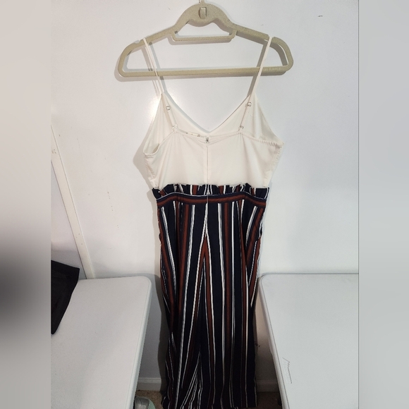 Alterd States Pantsuit, size medium. - Picture 4 of 9